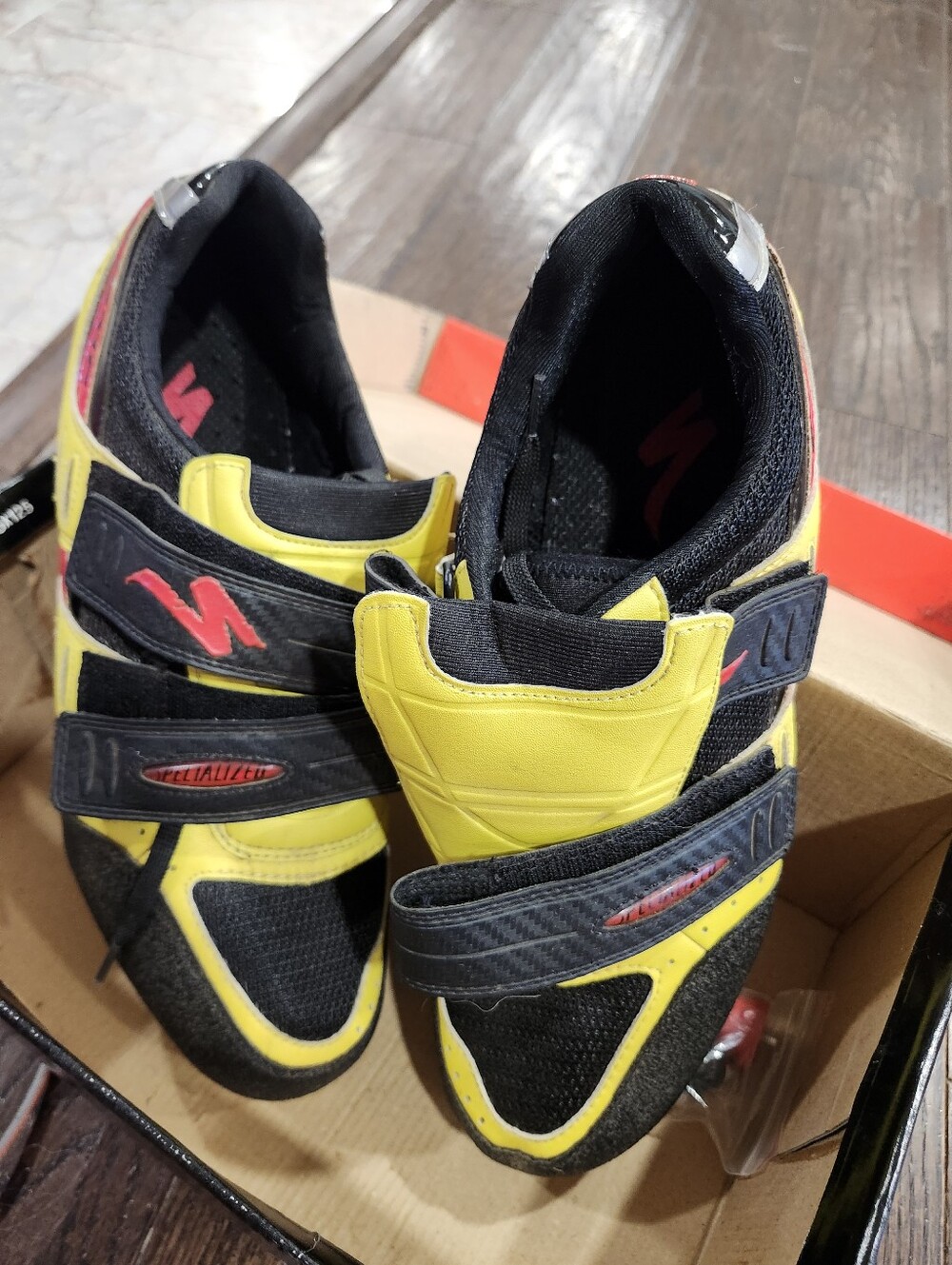 Mens Size 11.5 Specialized Men's Mountain Biking Shoe Yellow/Black
